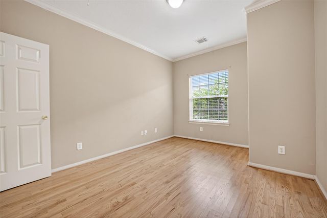 10134 Holly Chase Drive, Houston, TX 77042