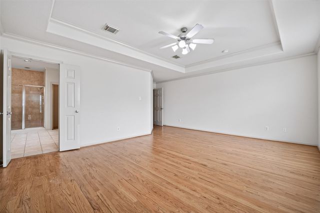 10134 Holly Chase Drive, Houston, TX 77042