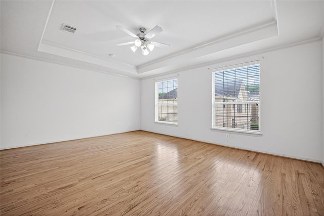 10134 Holly Chase Drive, Houston, TX 77042