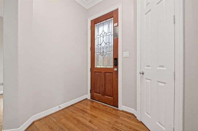 10134 Holly Chase Drive, Houston, TX 77042