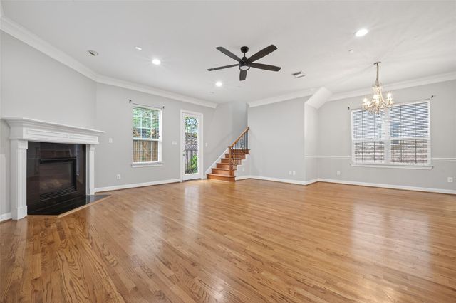 10134 Holly Chase Drive, Houston, TX 77042