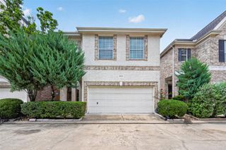 10134 Holly Chase Drive, Houston, TX 77042