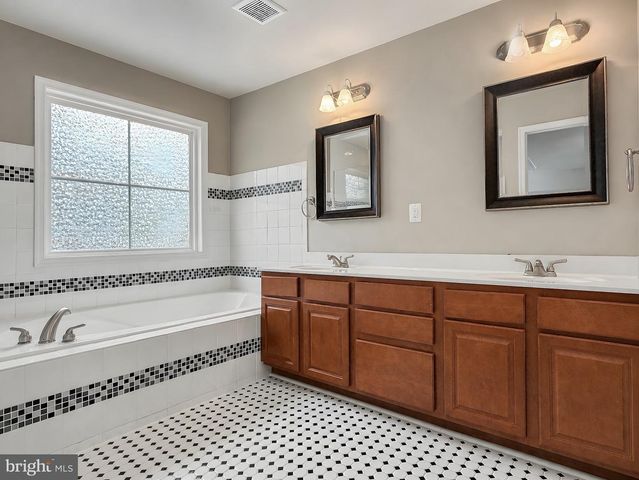 18532 CHERRYFIELD RD, Drayden, MD 20630