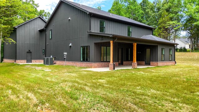 7771 Barnhill Rd, Primm Springs, TN 38476
