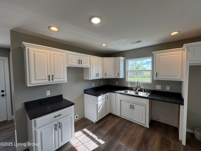 6515 Loretto Rd, Bardstown, KY 40004