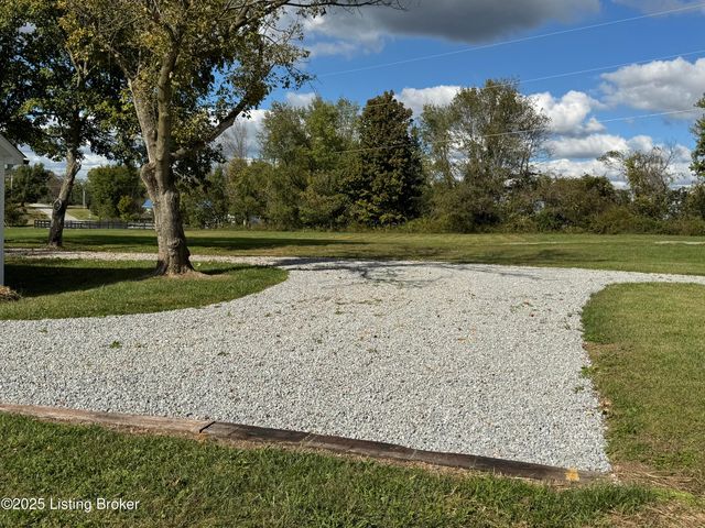 6515 Loretto Rd, Bardstown, KY 40004