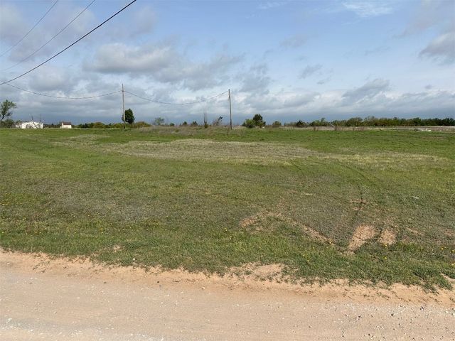 Paradise Lane, Guthrie, OK 73044