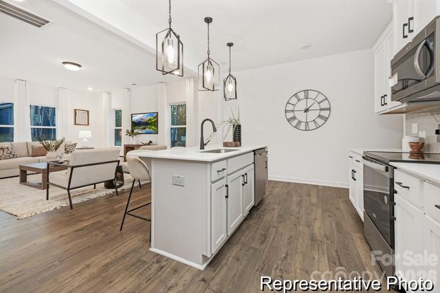 1611 Pelican Court 122ap, Salisbury, NC 28144