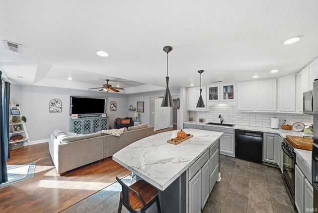 1017 E Talley Street, Garrett, IN 46738