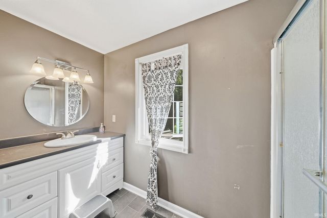 1017 E Talley Street, Garrett, IN 46738