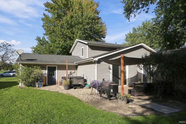 1017 E Talley Street, Garrett, IN 46738
