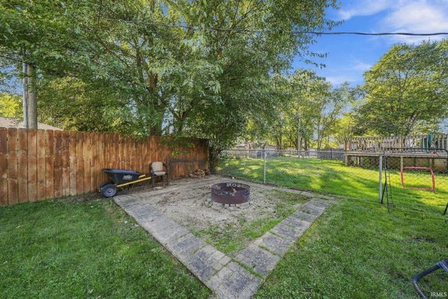 1017 E Talley Street, Garrett, IN 46738