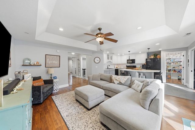 1017 E Talley Street, Garrett, IN 46738