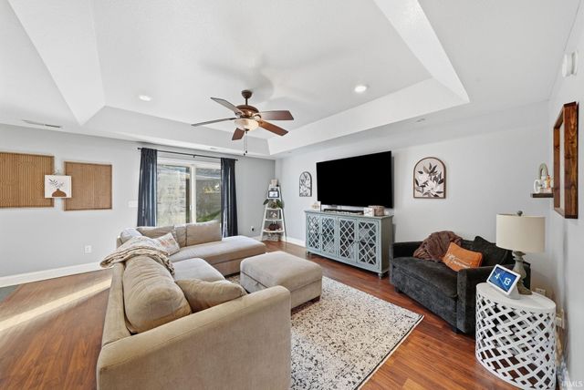 1017 E Talley Street, Garrett, IN 46738