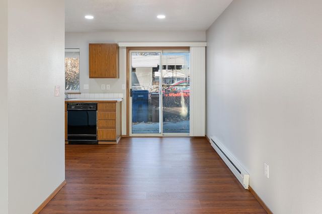 1020 W Lacrosse Ave, Spokane, WA 99208