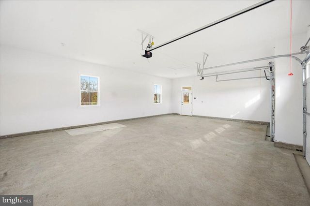 39762 RIVERS EDGE LN, Lovettsville, VA 20180