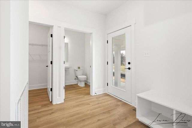 39762 RIVERS EDGE LN, Lovettsville, VA 20180