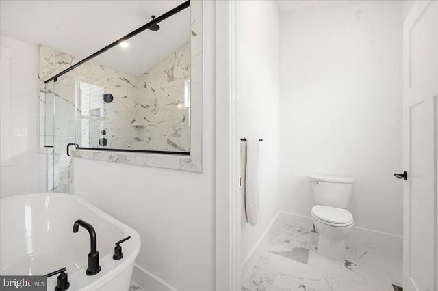 39762 RIVERS EDGE LN, Lovettsville, VA 20180