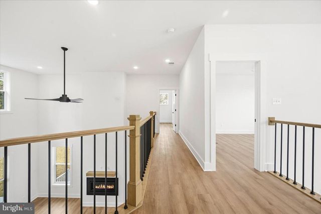 39762 RIVERS EDGE LN, Lovettsville, VA 20180