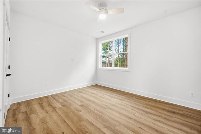 39762 RIVERS EDGE LN, Lovettsville, VA 20180