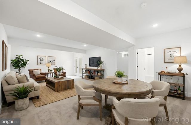 39762 RIVERS EDGE LN, Lovettsville, VA 20180