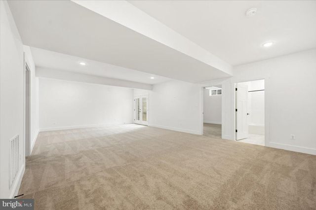 39762 RIVERS EDGE LN, Lovettsville, VA 20180