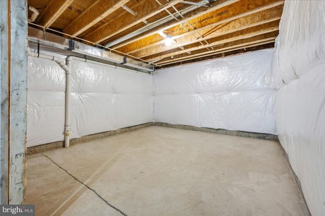 39762 RIVERS EDGE LN, Lovettsville, VA 20180