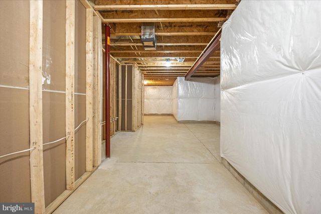 39762 RIVERS EDGE LN, Lovettsville, VA 20180