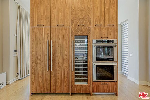 310 N Lucerne Boulevard, Los Angeles, CA 90004