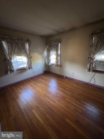 402 NYLON BLVD, Seaford, DE 19973