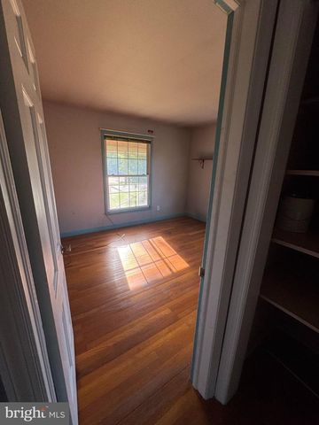 402 NYLON BLVD, Seaford, DE 19973