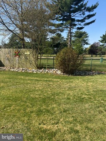 402 NYLON BLVD, Seaford, DE 19973