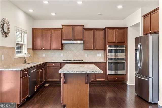 849 Ivy Vine Place, Milton, GA 30004