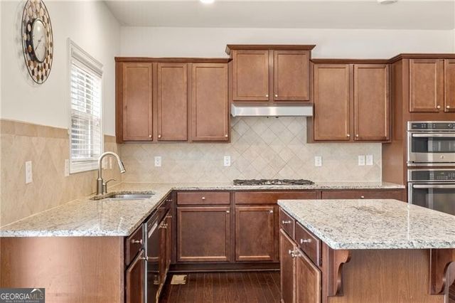 849 Ivy Vine Place, Milton, GA 30004
