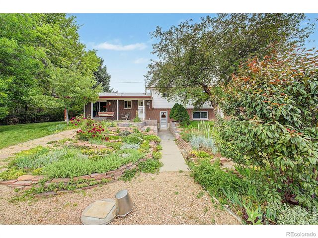 9132 Jotipa Drive, Longmont, CO 80503
