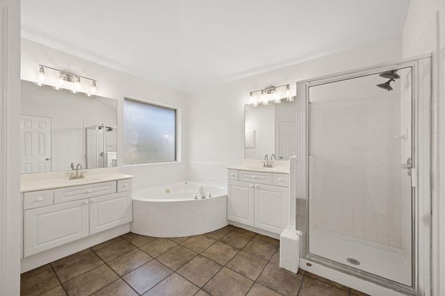 1734 Chasewood DR, Austin, TX 78727