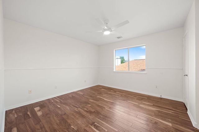 1734 Chasewood DR, Austin, TX 78727