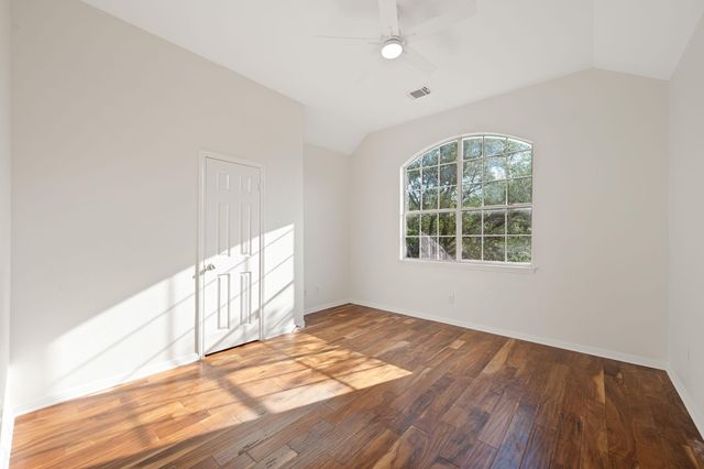 1734 Chasewood DR, Austin, TX 78727