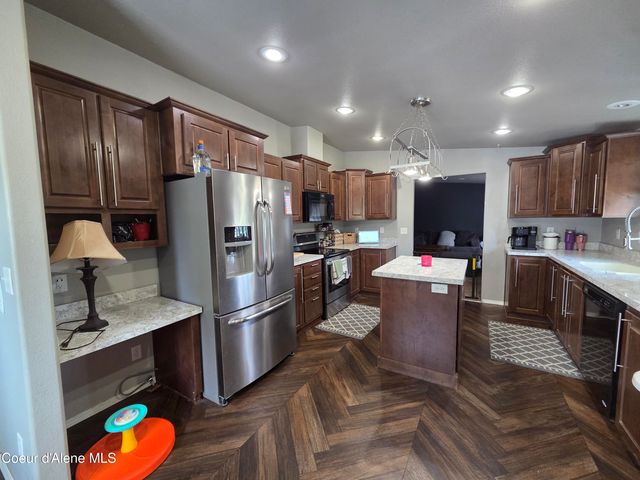 32734 N 10th AVE, Spirit Lake, ID 83869