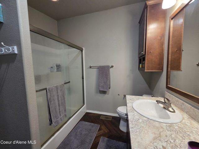 32734 N 10th AVE, Spirit Lake, ID 83869