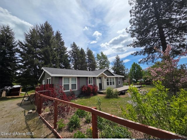 32734 N 10th AVE, Spirit Lake, ID 83869