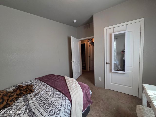 32734 N 10th AVE, Spirit Lake, ID 83869
