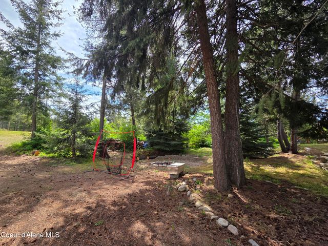 32734 N 10th AVE, Spirit Lake, ID 83869
