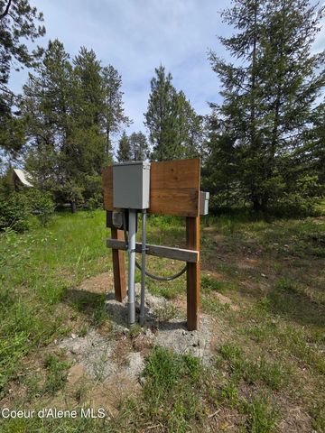 32734 N 10th AVE, Spirit Lake, ID 83869