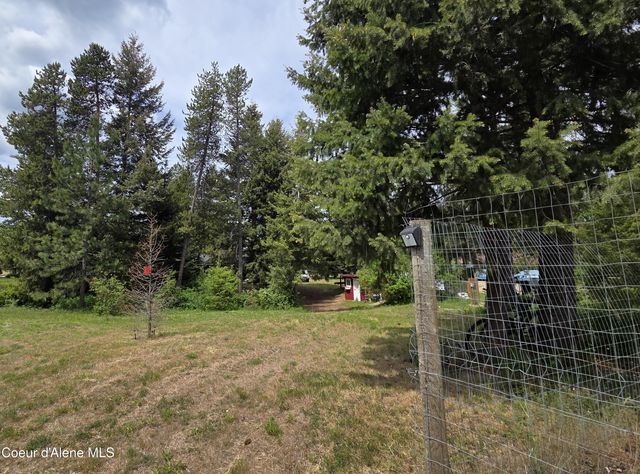 32734 N 10th AVE, Spirit Lake, ID 83869