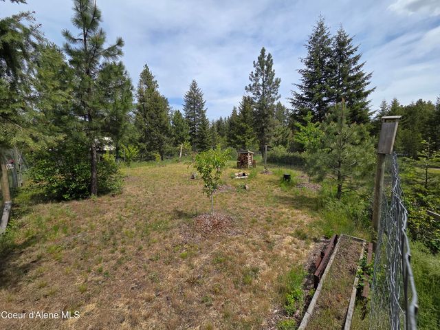 32734 N 10th AVE, Spirit Lake, ID 83869
