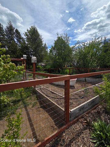 32734 N 10th AVE, Spirit Lake, ID 83869
