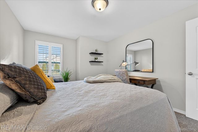 45678 Aragon Lane, Canton Charter Township, MI 48187