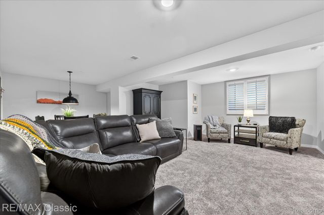 45678 Aragon Lane, Canton Charter Township, MI 48187