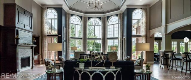 45678 Aragon Lane, Canton Charter Township, MI 48187